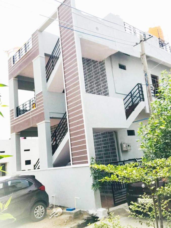 Veeru Homestay Hospet Eksteriør billede