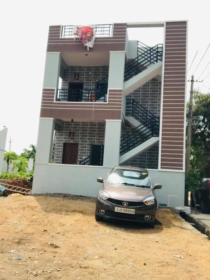 Veeru Homestay Hospet Eksteriør billede