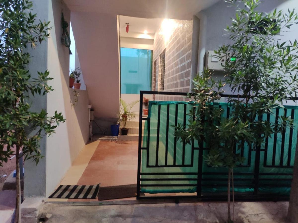 Veeru Homestay Hospet Eksteriør billede
