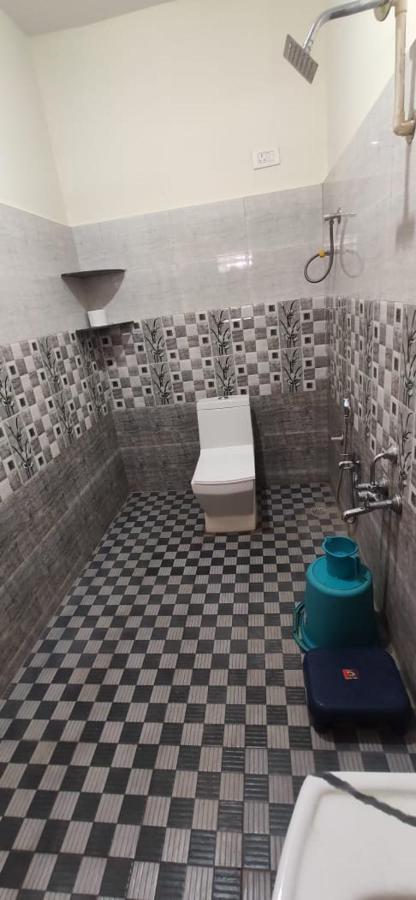 Veeru Homestay Hospet Eksteriør billede